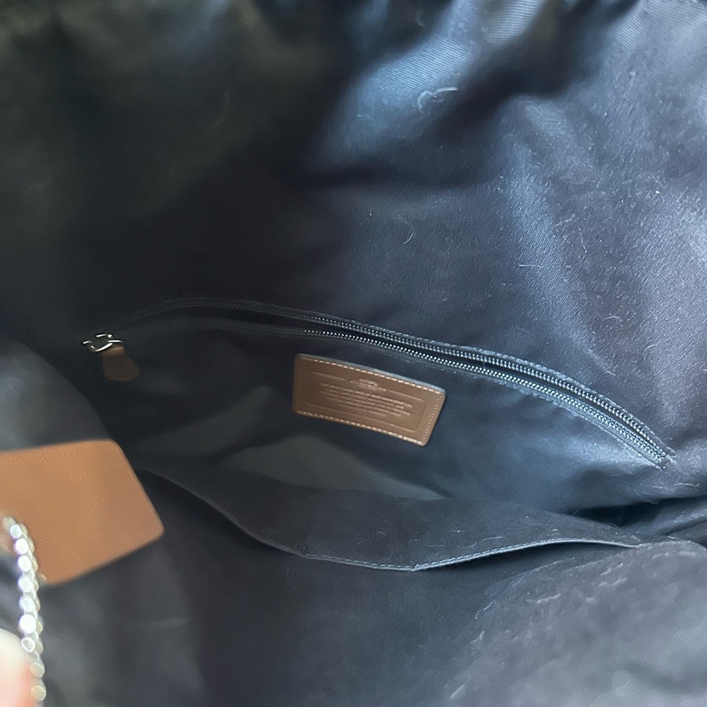 Coach Charles fold over leather bag - Picture 11 of 13